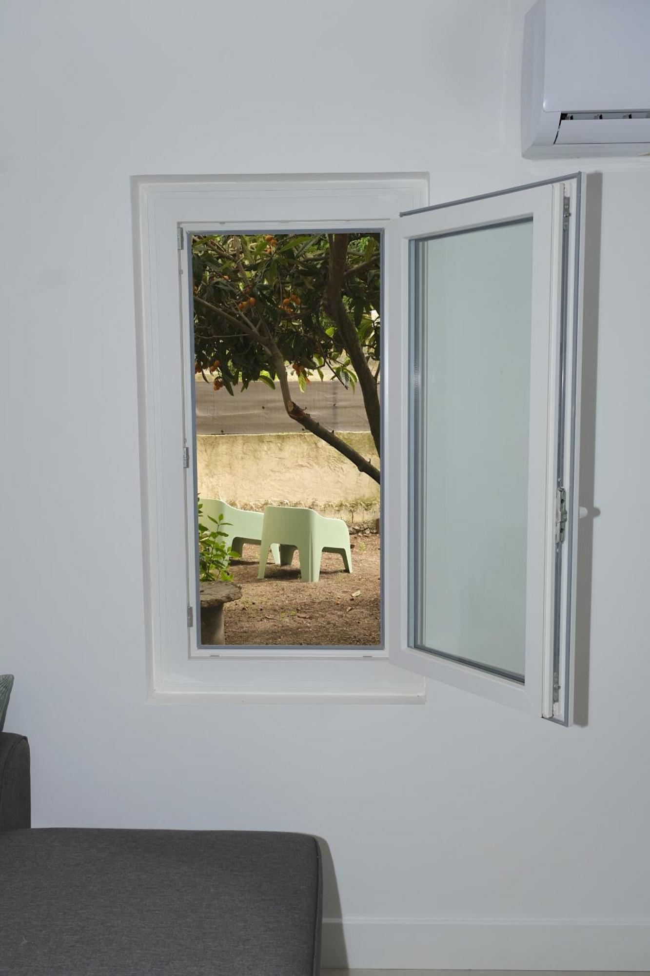 Studio Independant Avec Jardin Bouc-Bel-Air Esterno foto